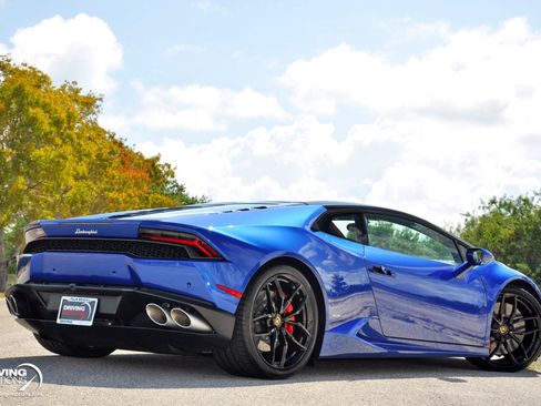 Used 2015 Lamborghini Huracan LP 610-4 AWD/4WD image 36