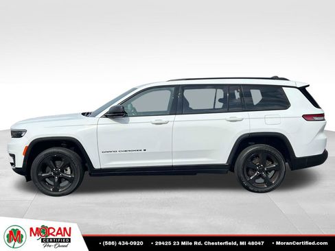 Used 2024 Jeep Grand Cherokee L Altitude AWD/4WD image 2