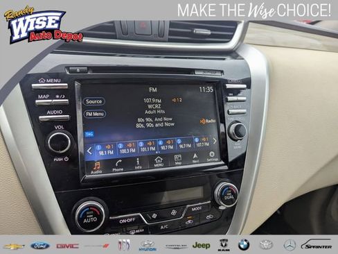 Used 2018 Nissan Murano SL w/ Moonroof Package AWD/4WD image 14