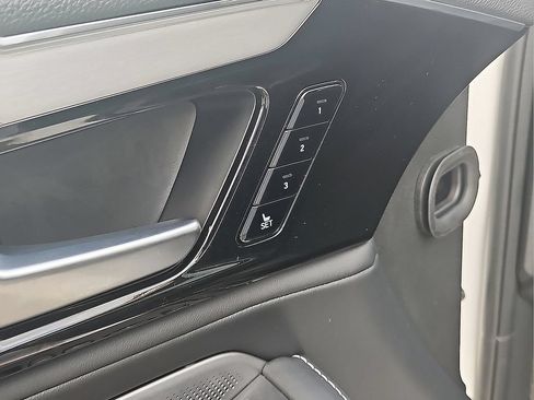 Used 2026 Acura MDX w/ Technology Package FWD image 18