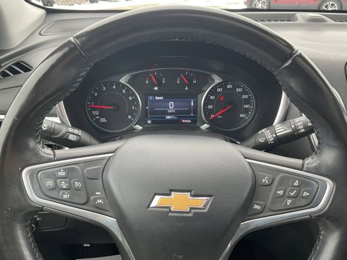 Certified 2022 Chevrolet Equinox LT image 9