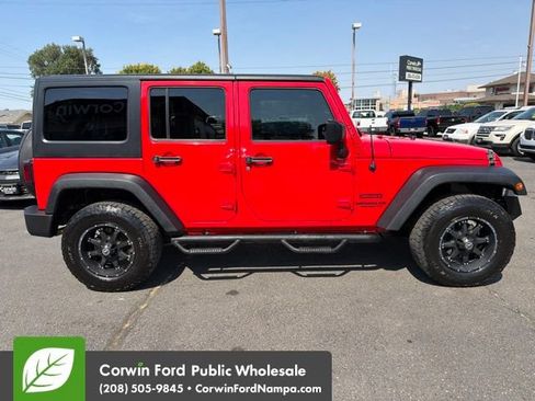 Used 2016 Jeep Wrangler Unlimited Sport w/ Quick Order Package 24S AWD/4WD image 4