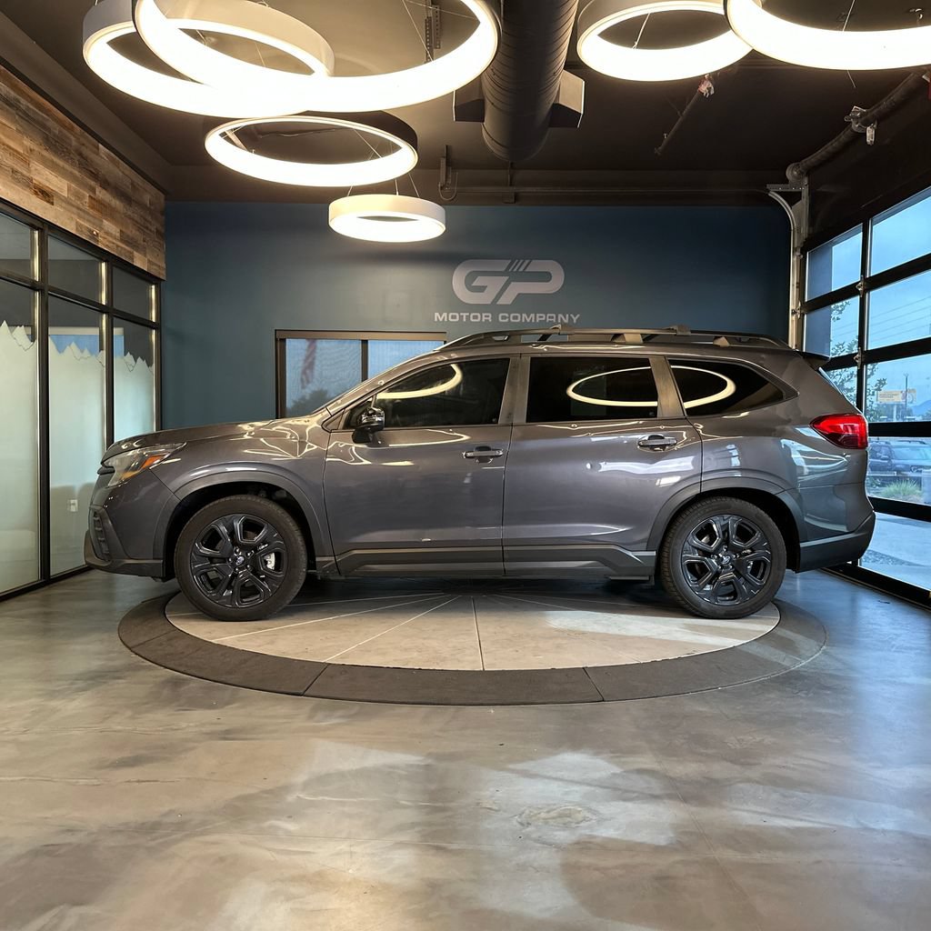 Used 2023 Subaru Ascent Onyx Edition Limited AWD/4WD image 6
