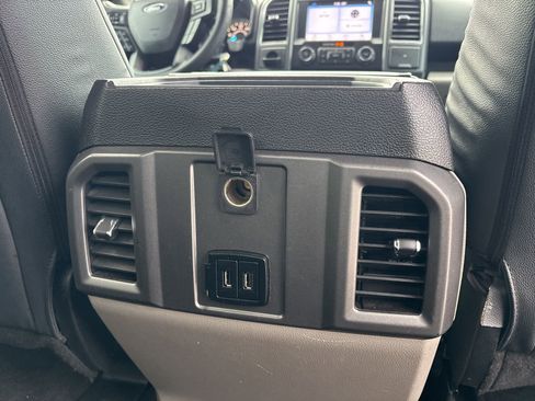 Used 2019 Ford F150 XLT w/ Equipment Group 301A Mid RWD image 17