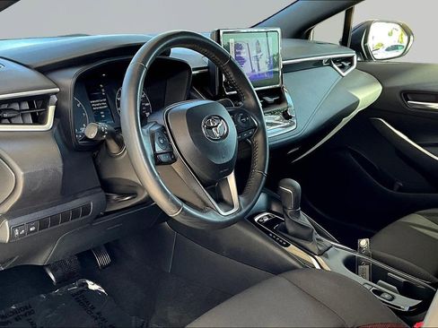 Used 2024 Toyota Corolla SE FWD image 17