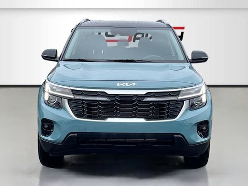Used 2025 Kia Seltos S AWD/4WD image 2