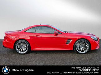Used 2017 Mercedes-Benz SL 550 video 2