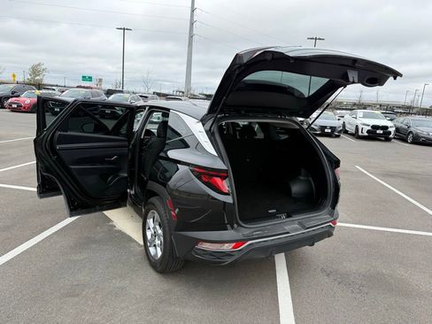Certified 2023 Hyundai Tucson SE image 23