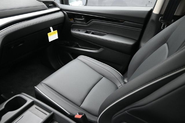 New 2027 Honda Odyssey Touring image 11
