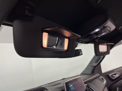Used 2024 Chevrolet Tahoe Premier RWD image 35