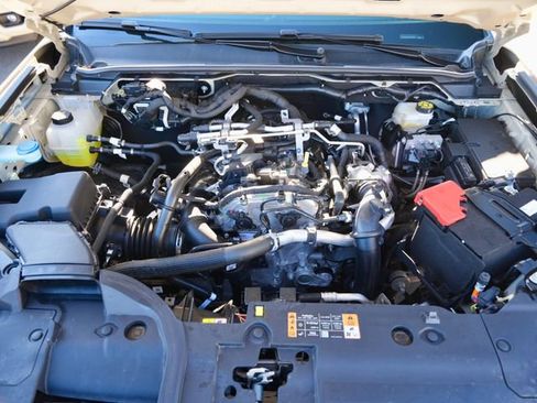 New 2025 Ford Ranger XLT w/ Equipment Group 301A High image 34