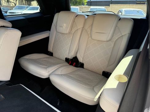 Used 2019 Mercedes-Benz GLS 450 4MATIC image 39