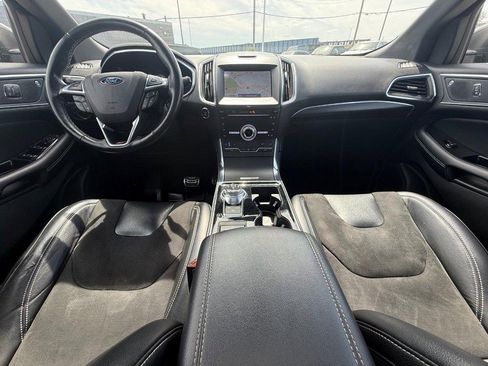 Certified 2019 Ford Edge ST w/ Equipment Group 401A AWD/4WD image 17