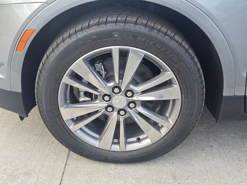 New 2026 Cadillac XT5 Premium Luxury w/ Driver Assist Package FWD image 9