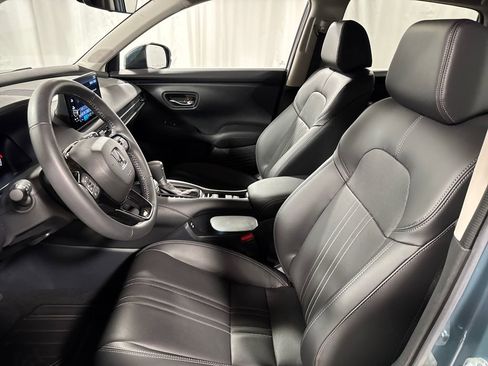 Certified 2024 Honda HR-V EX-L image 2