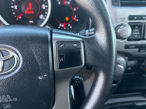 Used 2011 Toyota 4Runner Trail image 27