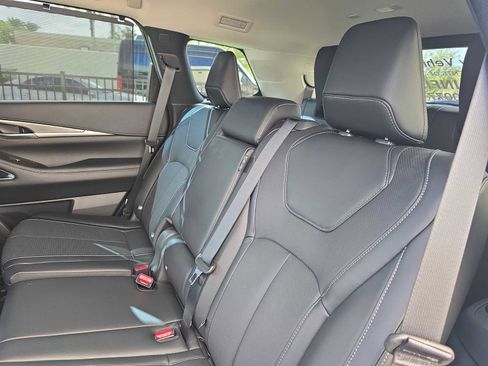 Certified 2026 INFINITI QX60 Luxe w/ Cargo Package image 11