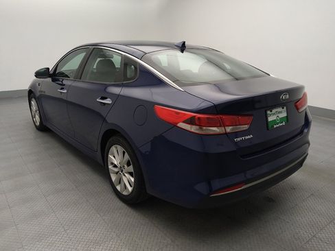 Used 2017 Kia Optima LX FWD image 5