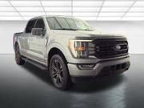 Used 2022 Ford F150 XLT w/ Equipment Group 302A High image 11