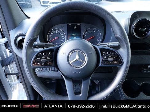 Used 2024 Mercedes-Benz Sprinter 2500 image 10