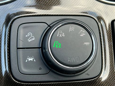 Certified 2023 GMC Acadia AT4 w/ Technology Package AWD/4WD image 40