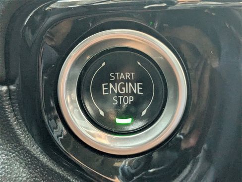 Certified 2024 Chevrolet Silverado 3500 LT image 33