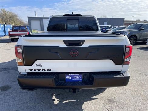 Used 2024 Nissan Titan PRO-4X w/ Pro-4x Utility Package image 4