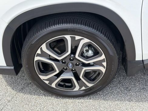 Certified 2026 Subaru Ascent Limited AWD/4WD image 11