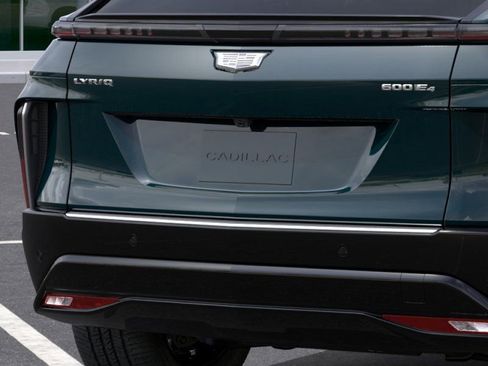 New 2026 Cadillac Lyriq Luxury image 14