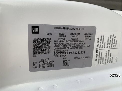 Used 2025 Chevrolet Express 2500 Extended w/ Communications Package image 18