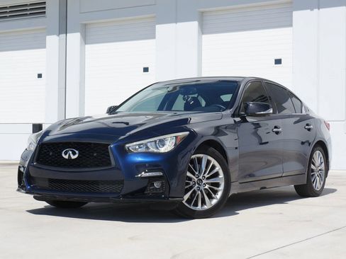 Used 2021 INFINITI Q50 Luxe w/ Cargo Package RWD image 5