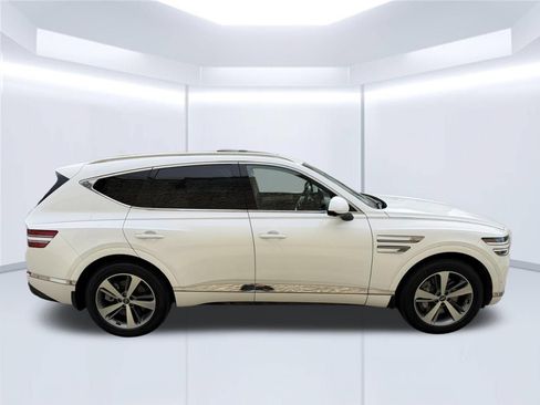 Used 2023 Genesis GV80 3.5T Advanced + AWD/4WD image 4