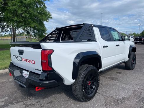 New 2026 Toyota Tacoma TRD Pro AWD/4WD image 7