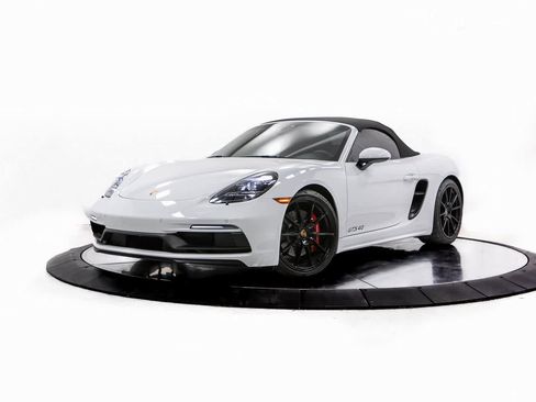 Certified 2022 Porsche 718 Boxster GTS image 1