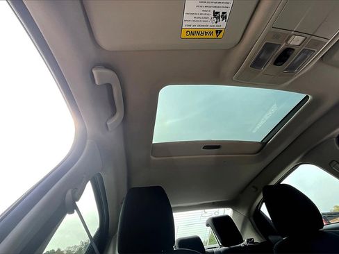 Used 2017 Toyota Yaris iA image 17