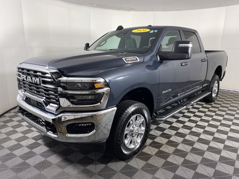 Used 2026 RAM 2500 Big Horn AWD/4WD image 10