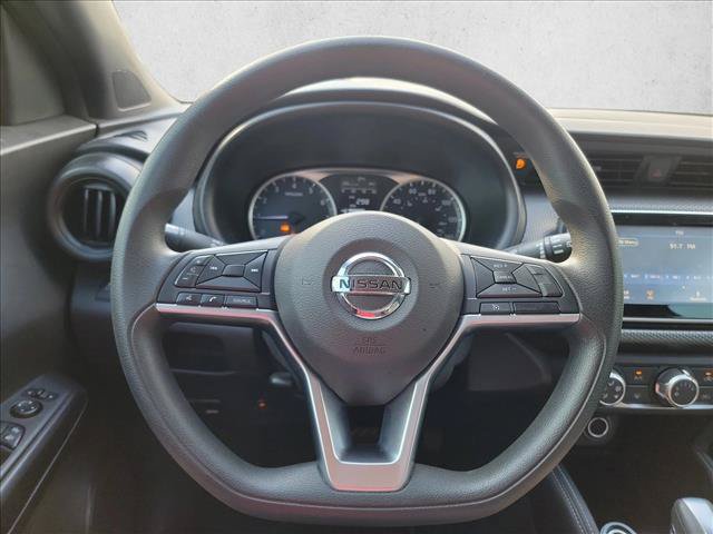 Used 2019 Nissan Kicks S FWD image 14