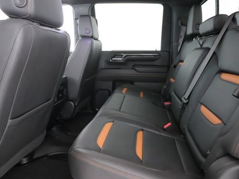 Used 2024 GMC Sierra 2500 AT4 w/ AT4 Premium Plus Package AWD/4WD image 28