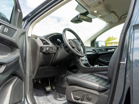 Used 2024 Ford Edge SEL w/ Convenience Package AWD/4WD image 14