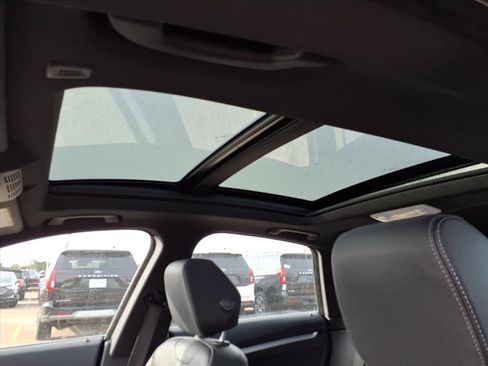 Used 2017 BMW 330i Gran Turismo xDrive image 13