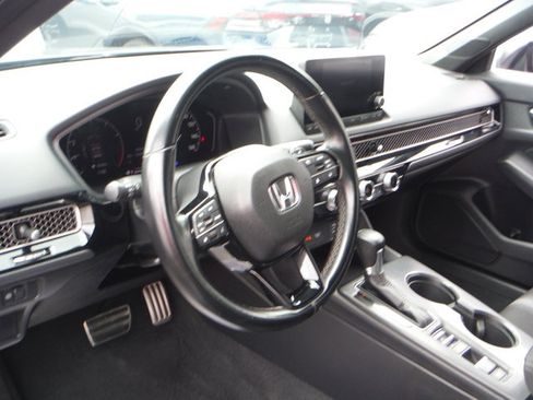 Used 2022 Honda Civic Sport image 11