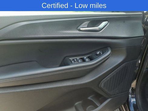Certified 2024 Jeep Grand Cherokee L Laredo AWD/4WD image 9