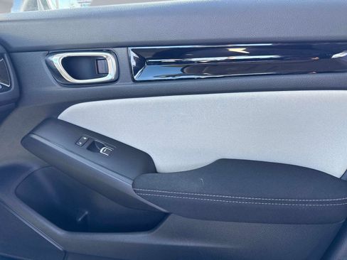 Used 2022 Honda Civic EX image 23