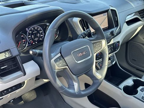 Used 2024 GMC Terrain Denali w/ Denali Premium Package image 18