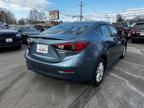 Used 2015 MAZDA MAZDA3 i Touring image 5