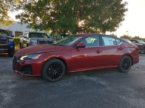 New 2026 Nissan Altima 2.5 SV w/ SV Special Edition Package FWD image 8