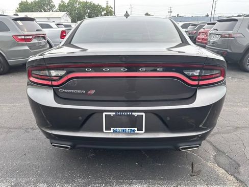 Certified 2022 Dodge Charger SXT AWD/4WD image 5