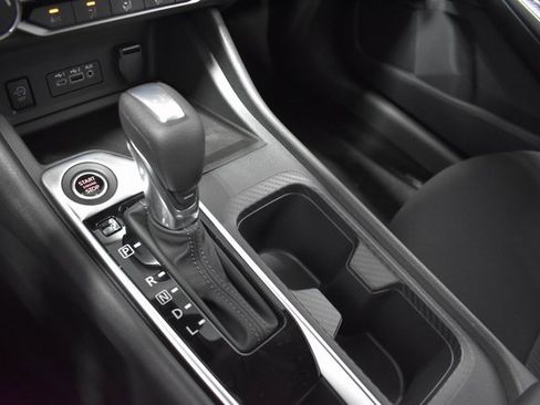 New 2025 Nissan Sentra SV image 18