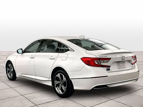 Used 2019 Honda Accord EX image 10