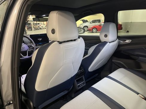 New 2026 Volkswagen ID.4 Pro S image 20